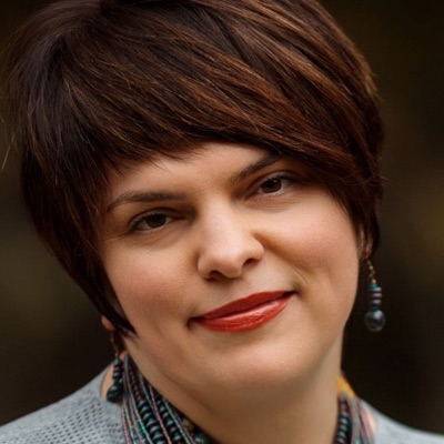 Олена Власова